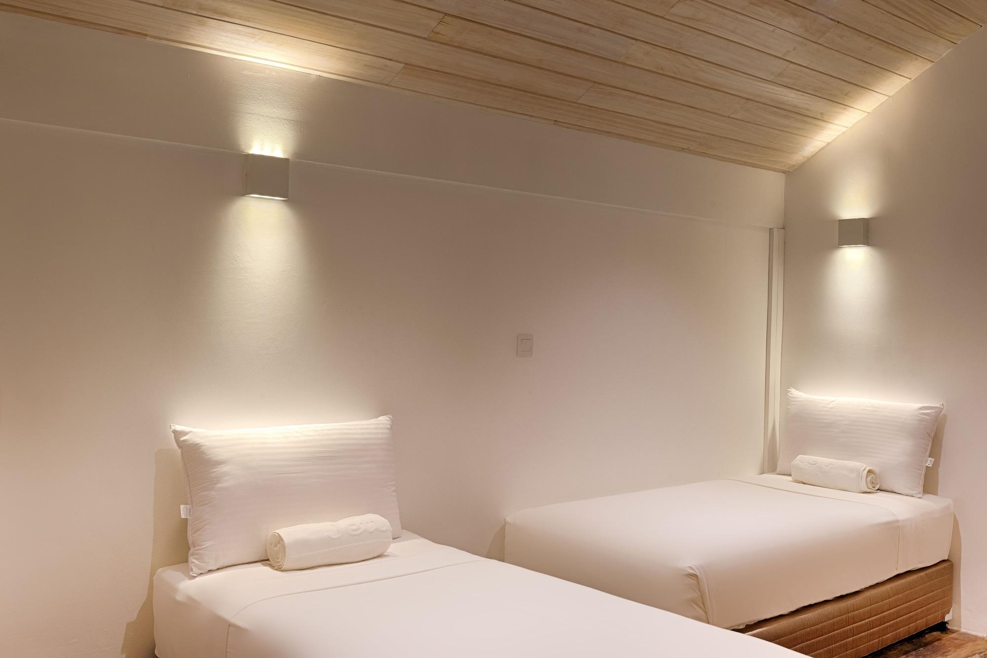 Hotel J, Унаватуна Экстерьер фото