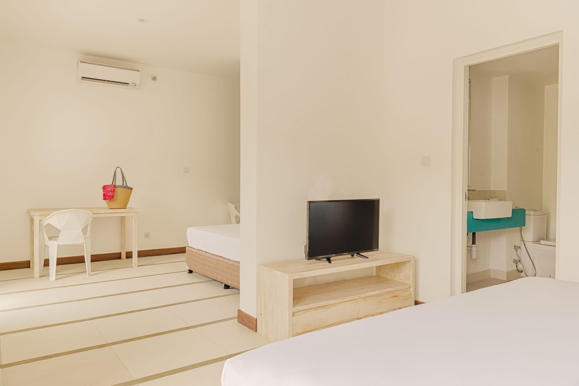 Hotel J, Унаватуна Экстерьер фото