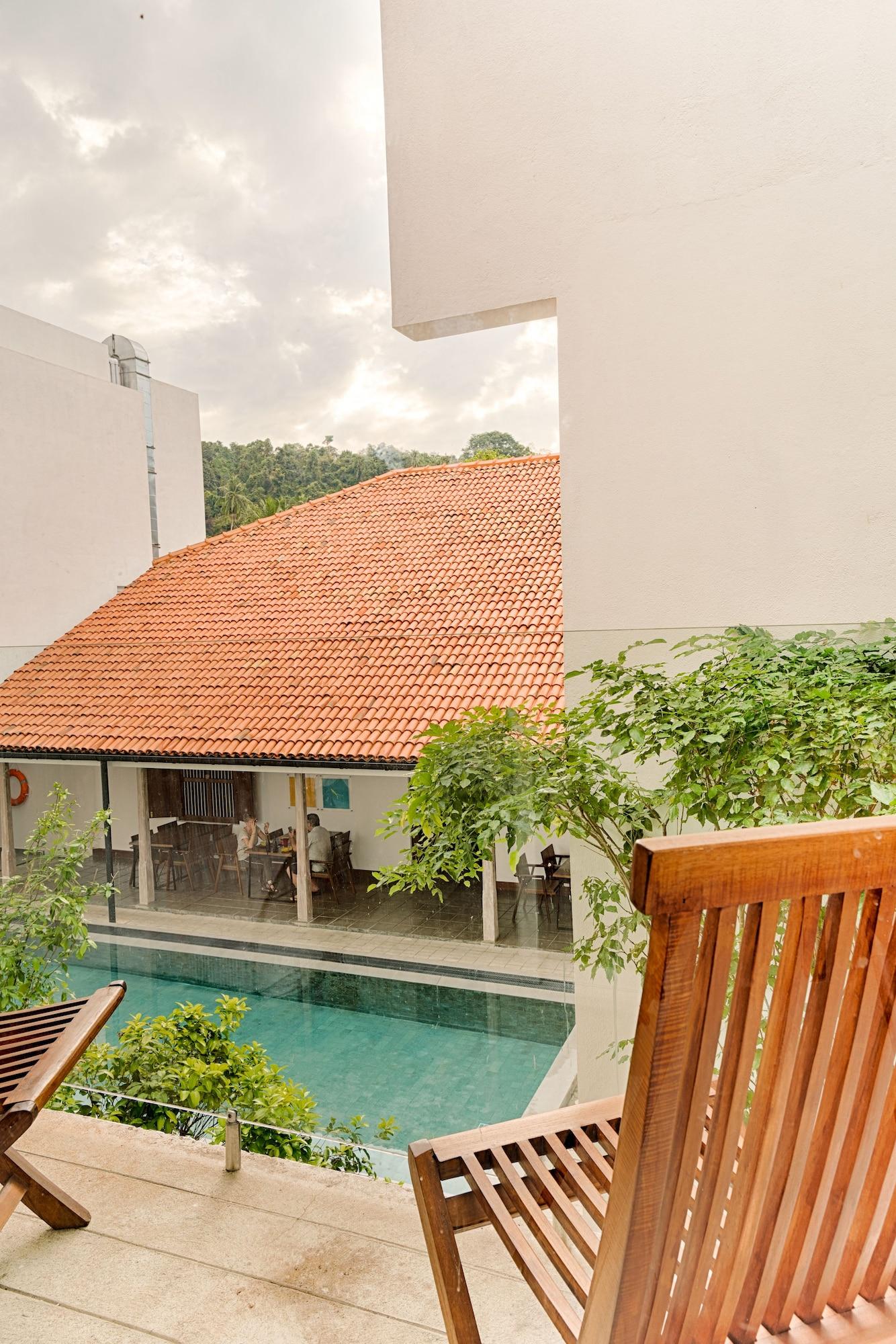 Hotel J, Унаватуна Экстерьер фото