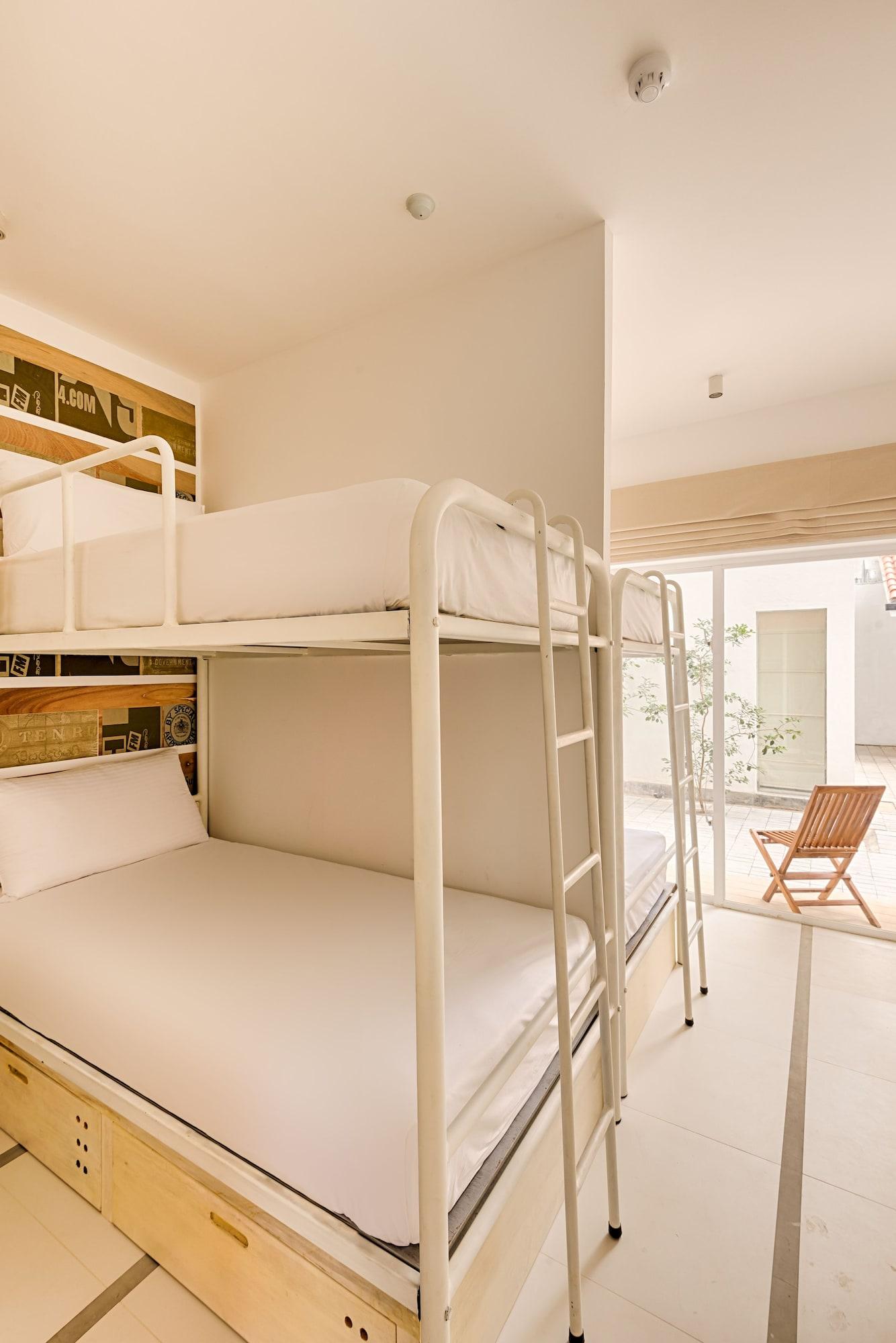 Hotel J, Унаватуна Экстерьер фото