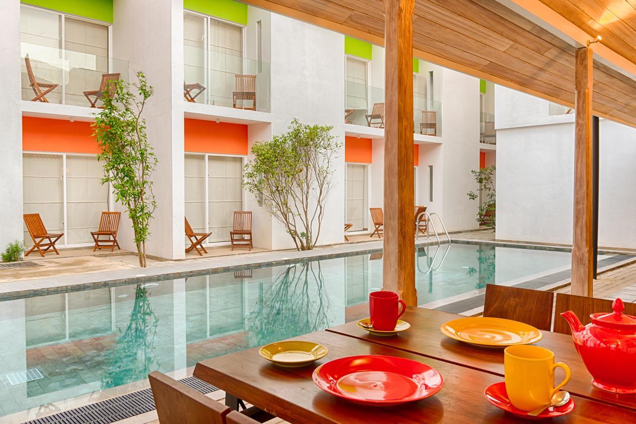 Hotel J, Унаватуна Экстерьер фото